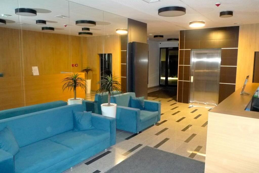 Sarmacka Apartment In Wilanow Warsaw Exterior photo